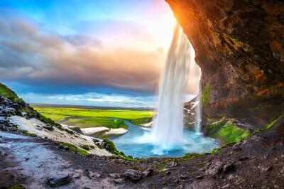 Seljalandsfoss waterval - zonsondergang