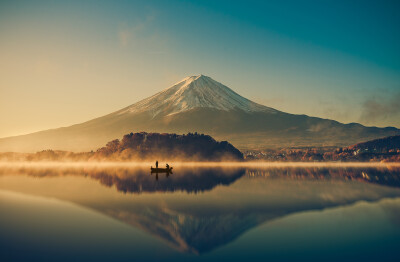 Mount Fuji bij Kawaguchimeer - Zonsopkomst